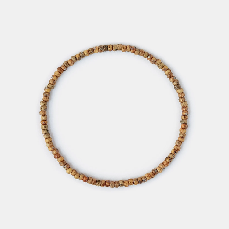 The James minimalist beaded bracelet in tonal glass beads